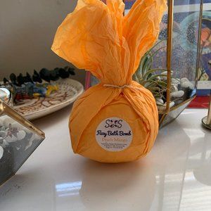 Save our Skin Fizzy Bath Bomb Peach Mango